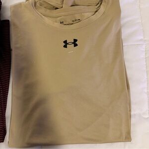 Men’s XL under armour tshirts  (2)